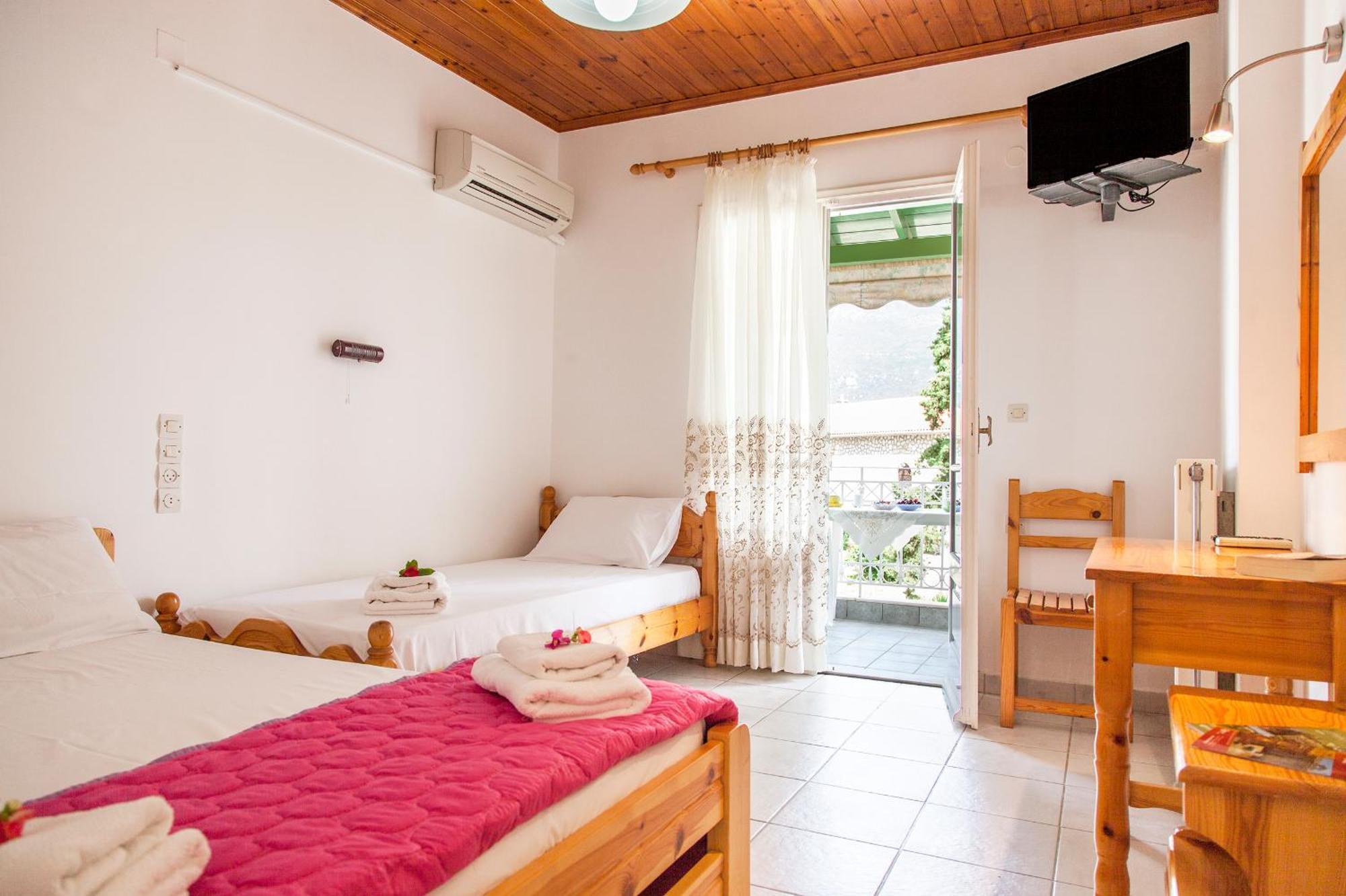 Georgakis George Rooms Василики Экстерьер фото
